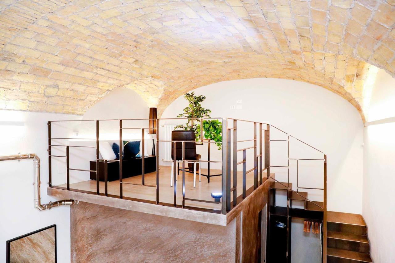 Post Industrial Loft Trastevere - Top Collection Rome Extérieur photo
